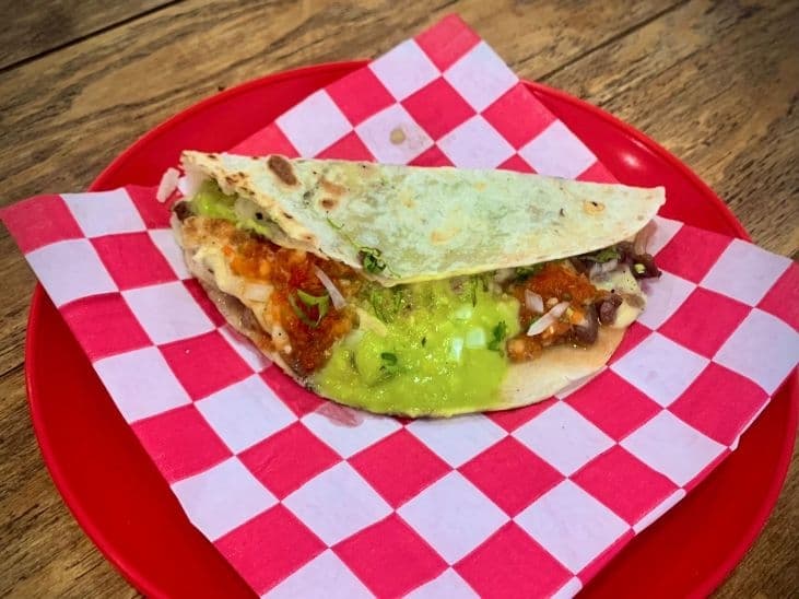 Quesadilla grande 24cm con Carne Adobada