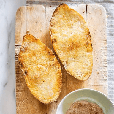 Bolillo con Mantequilla