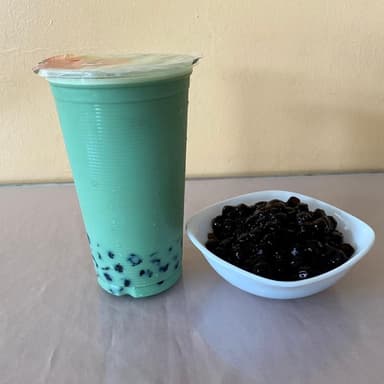 Té de tapioca con matcha ( 16 onzas )