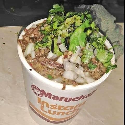 Maruchan con Suadero