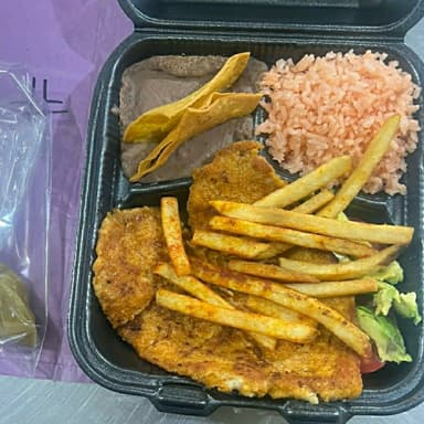 Milanesa Pollo Empanizada