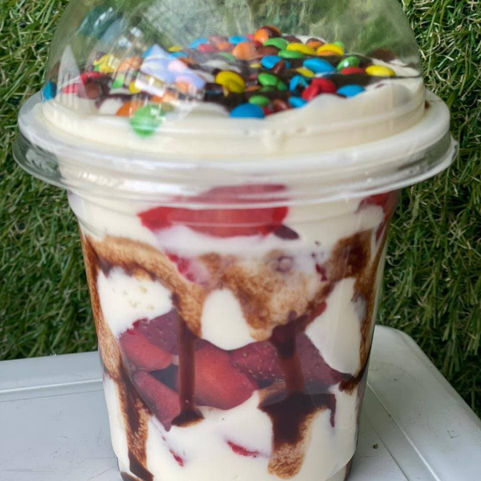 2 Mega Oblea y lleva 1 fresas KLASIC