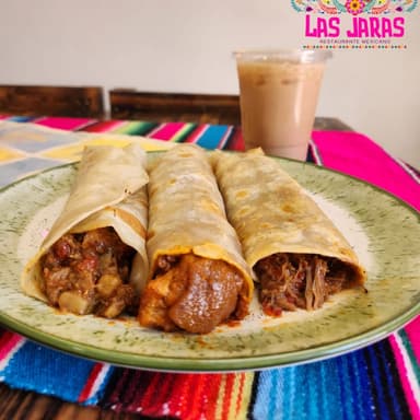 Combo 3 Tacos de Guisado + Agua Fresca 16 OZ