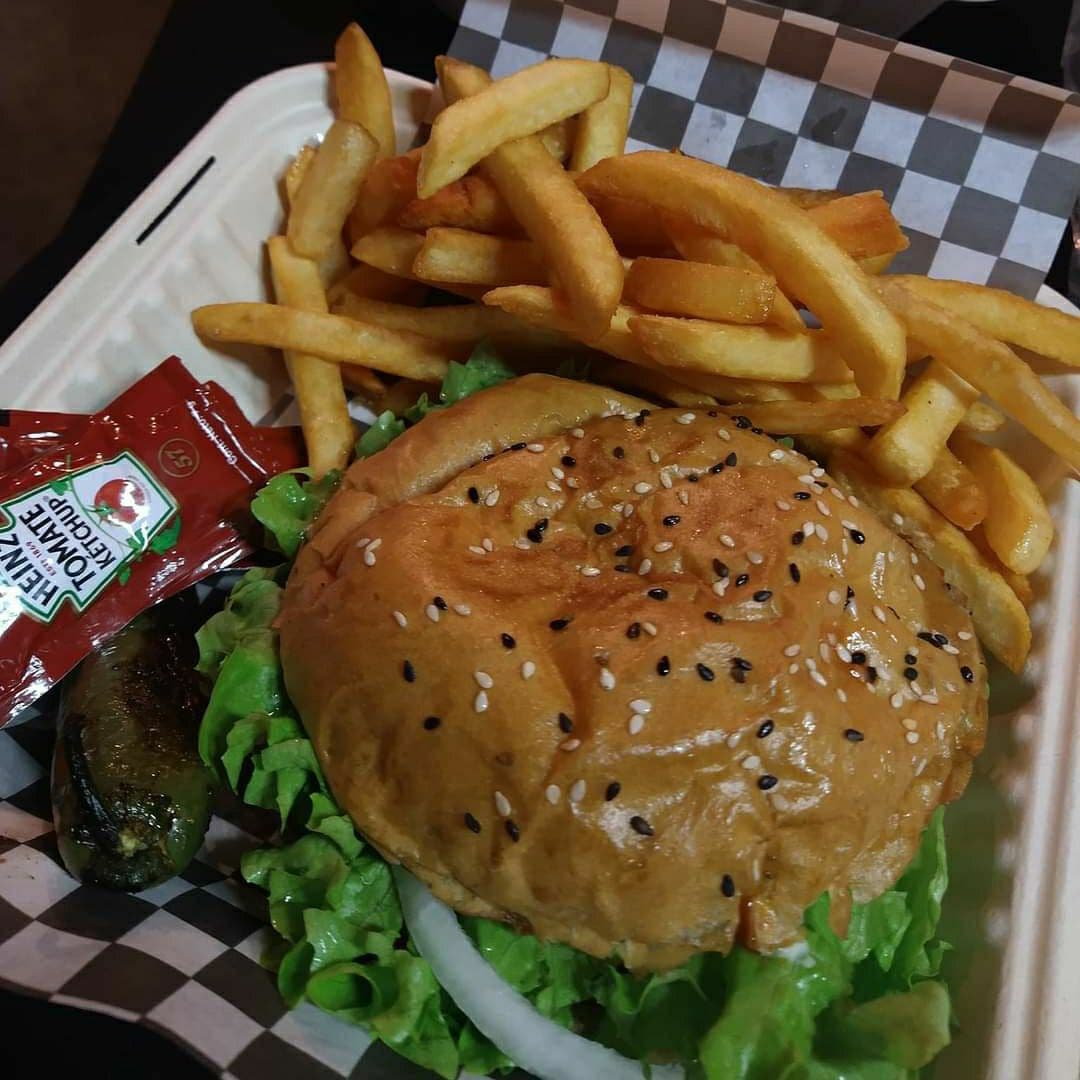 #8 Hamburguesa Pollo Doble