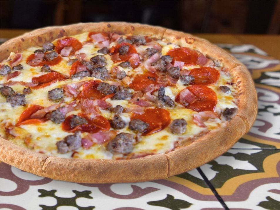 Pizza Triple Meat