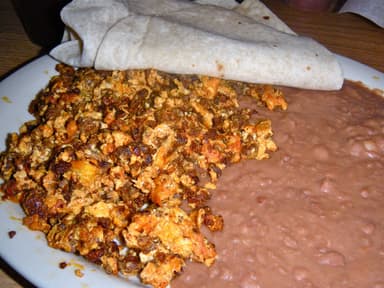 Huevos con Chorizo