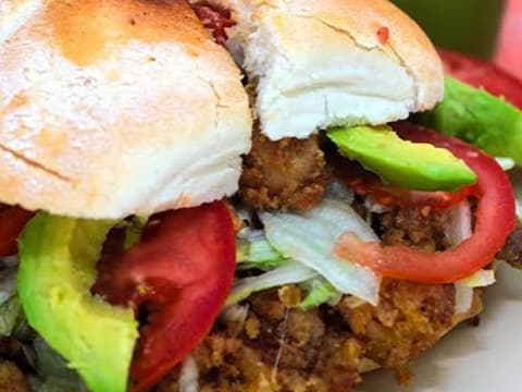 Delicious Tortas