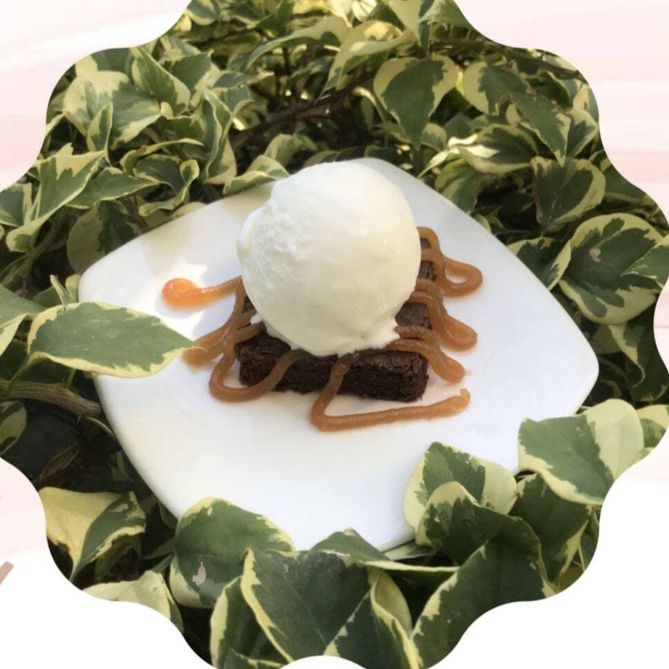 Brownie con Helado
