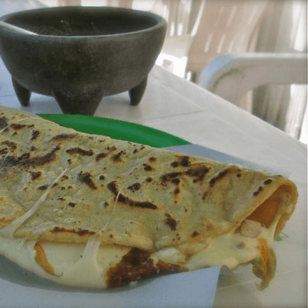Quesadilla Maiz .