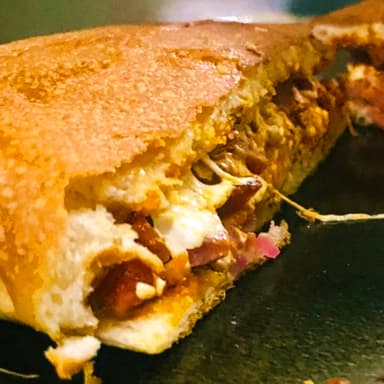 TORTA CUBANA + SODA DE 600ML.
