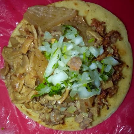 TACOS ASADA-CUERO-LONGANIZA