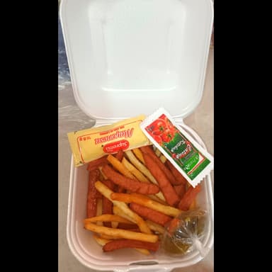 Salchipapas