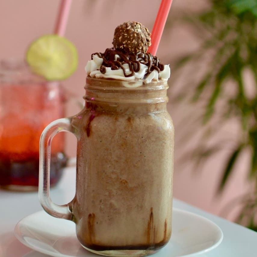 Malteada FERRERO