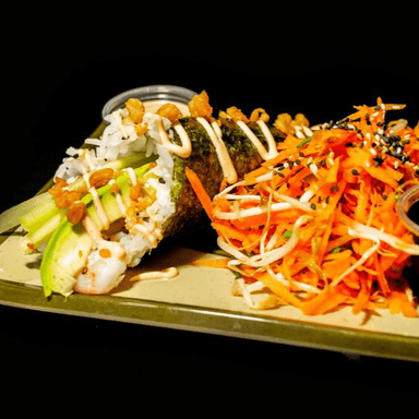 Temaki con Salmón