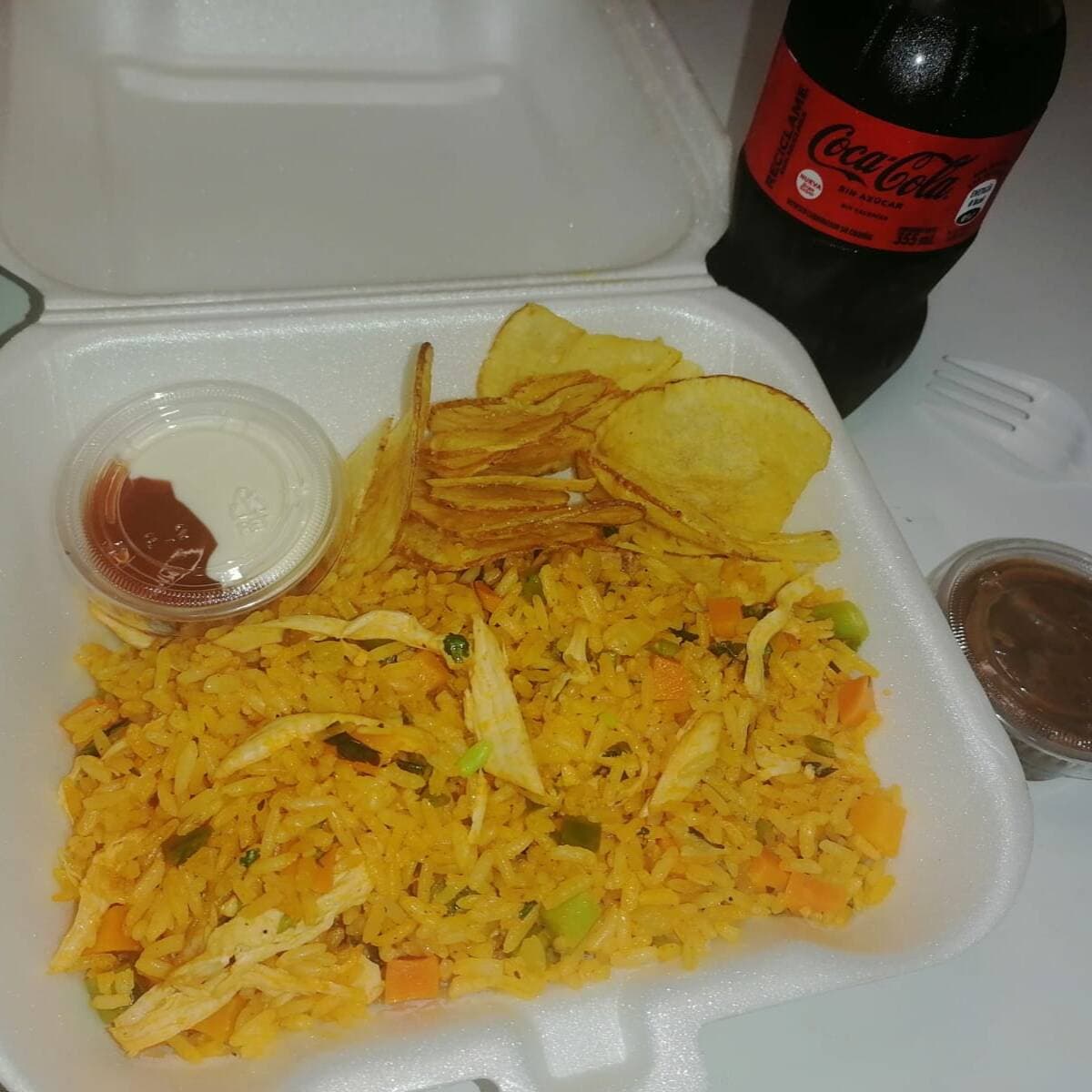 Arroz con Pollo