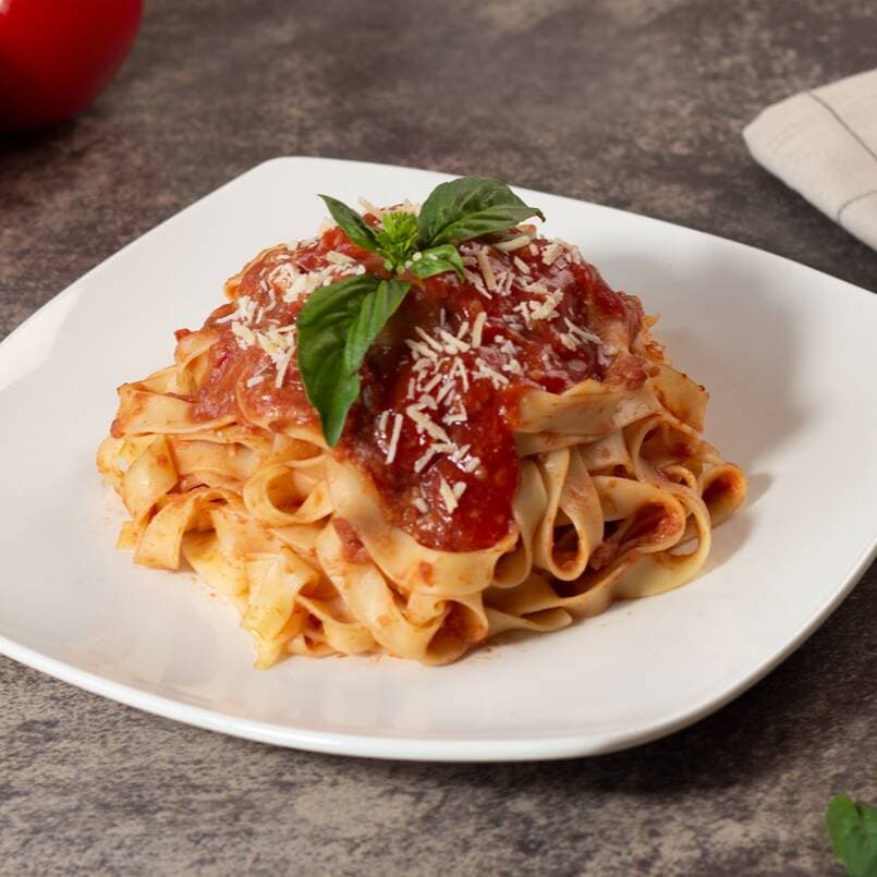 Fetuccini Solo Salsa