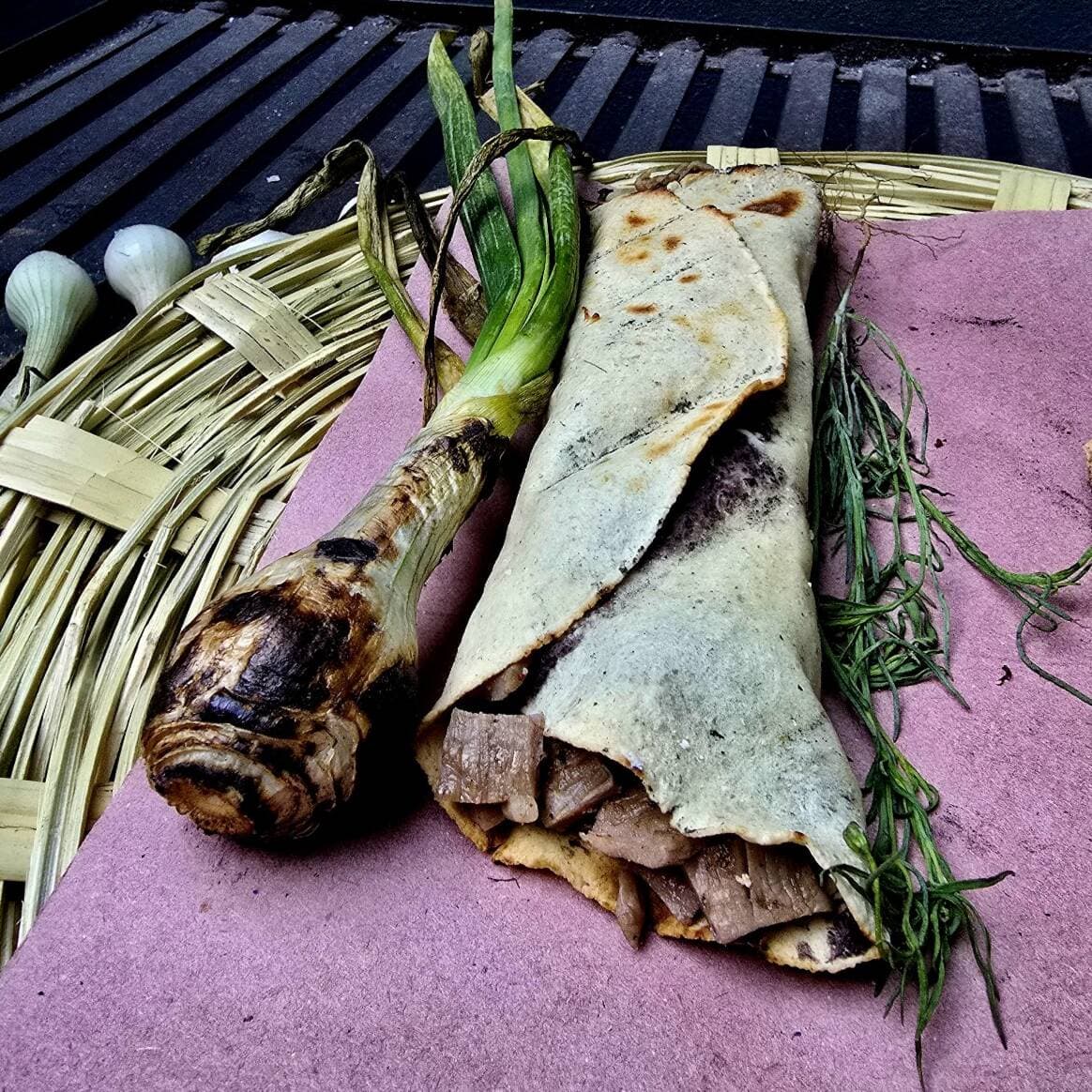 Taco Blando de Tasajo