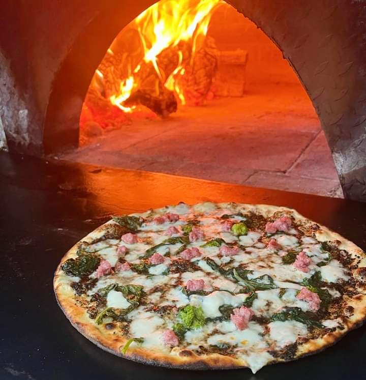 Champions Pizza (Ciudad Jardín)