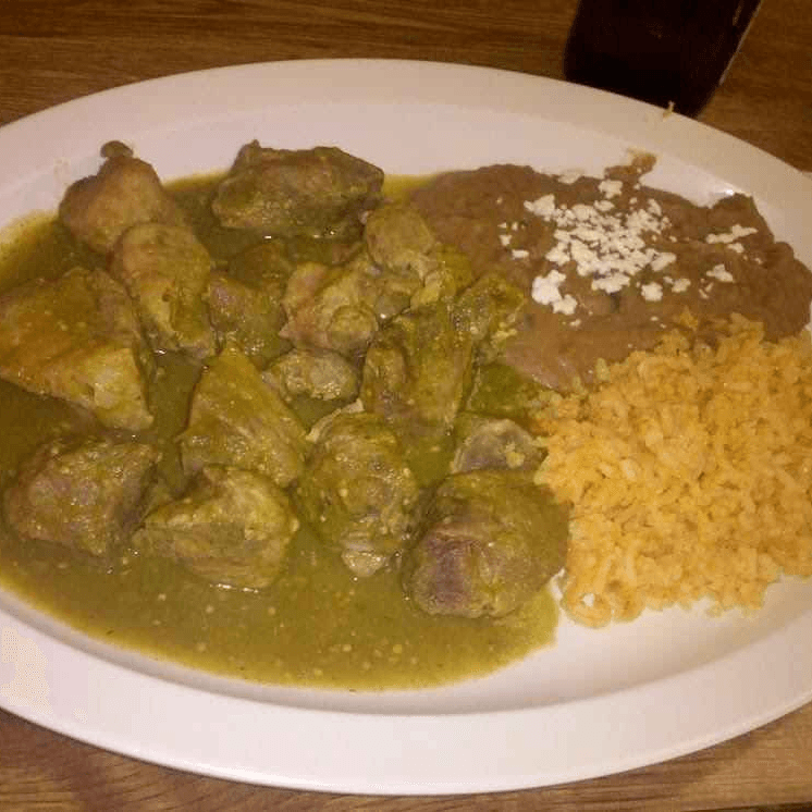 PUERCO EN COSTILLA EN SALSA VERDE