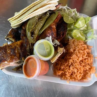 POLLO ASADO