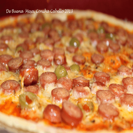 Pizza Frankfurt Familiar