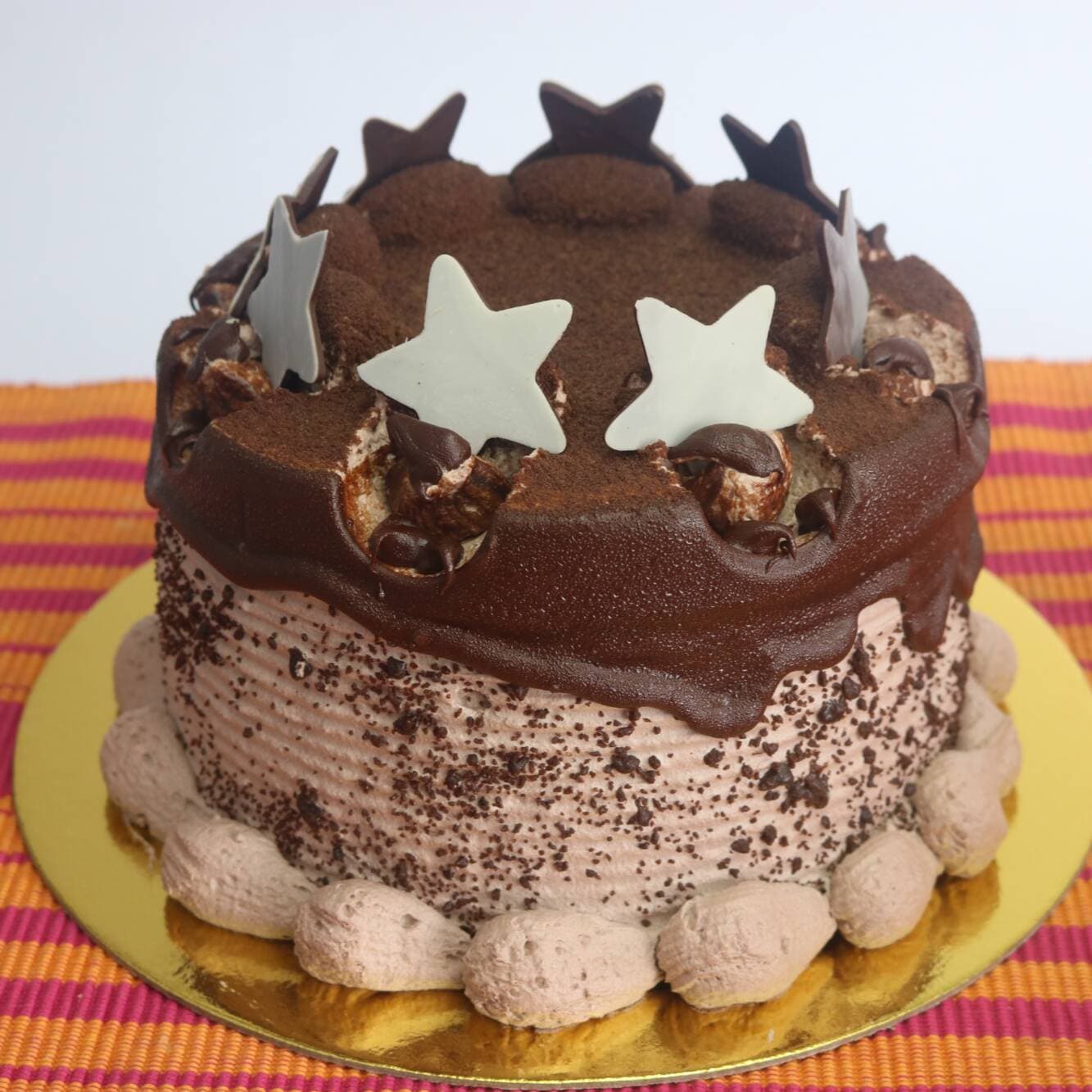 T. FRÍA BAÑADA EN TRES LECHES (8 PORCIONES)