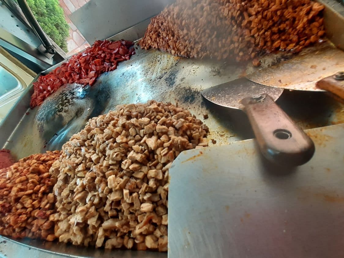 Chingones Food Truck