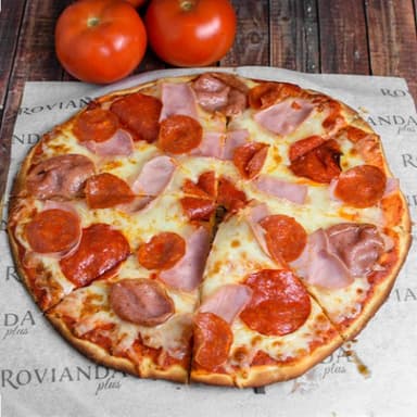 PIZZA CARNES FRIAS
