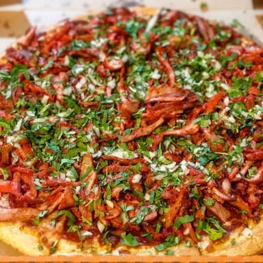 Pizza Pastorera