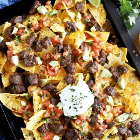 Nachos con chorizo
