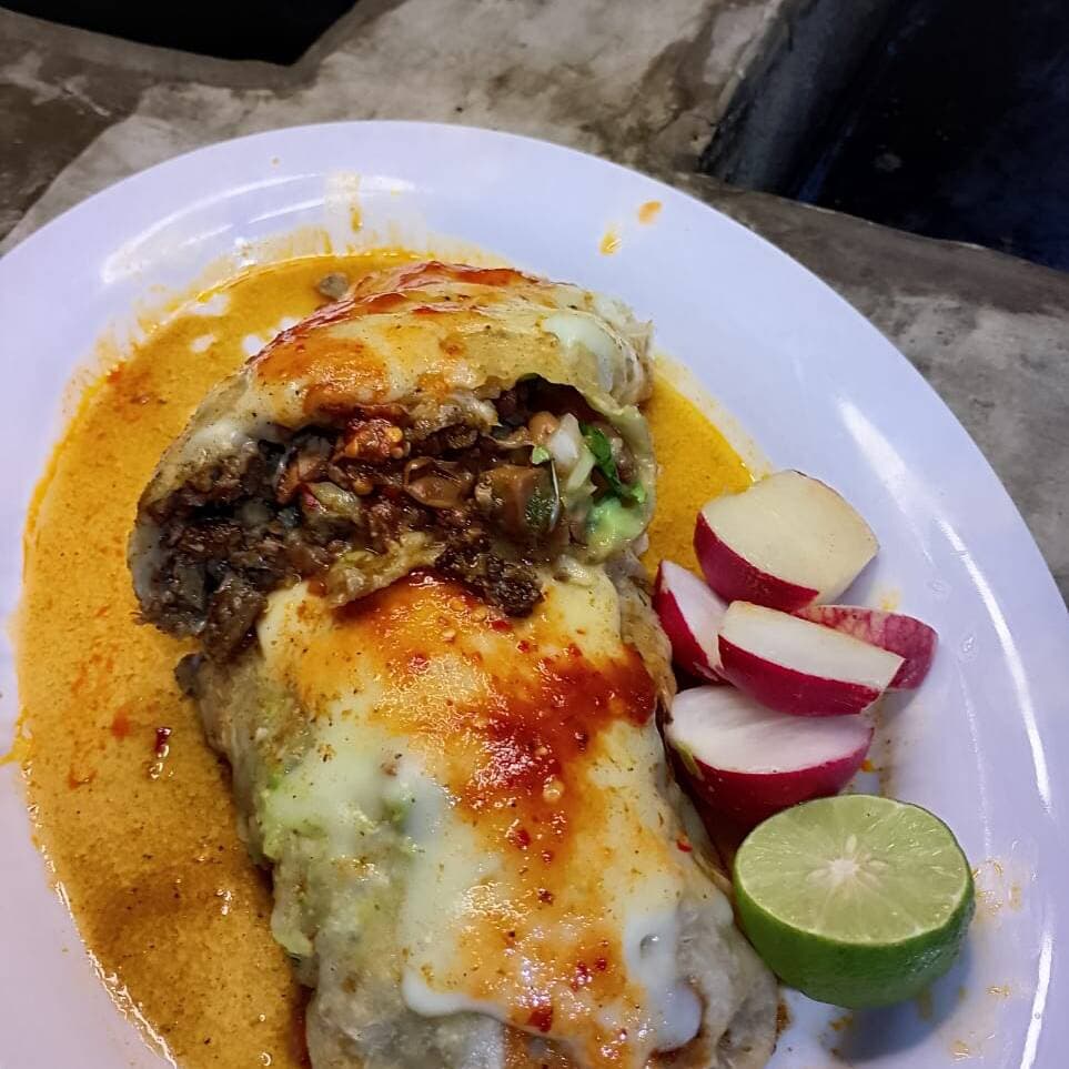 SUPER BURRO ASADA CON PAPAS