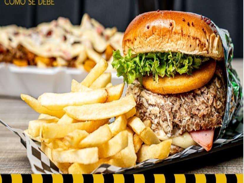 Los Carricos Papas Locas y Hamburguesas (San francisco)