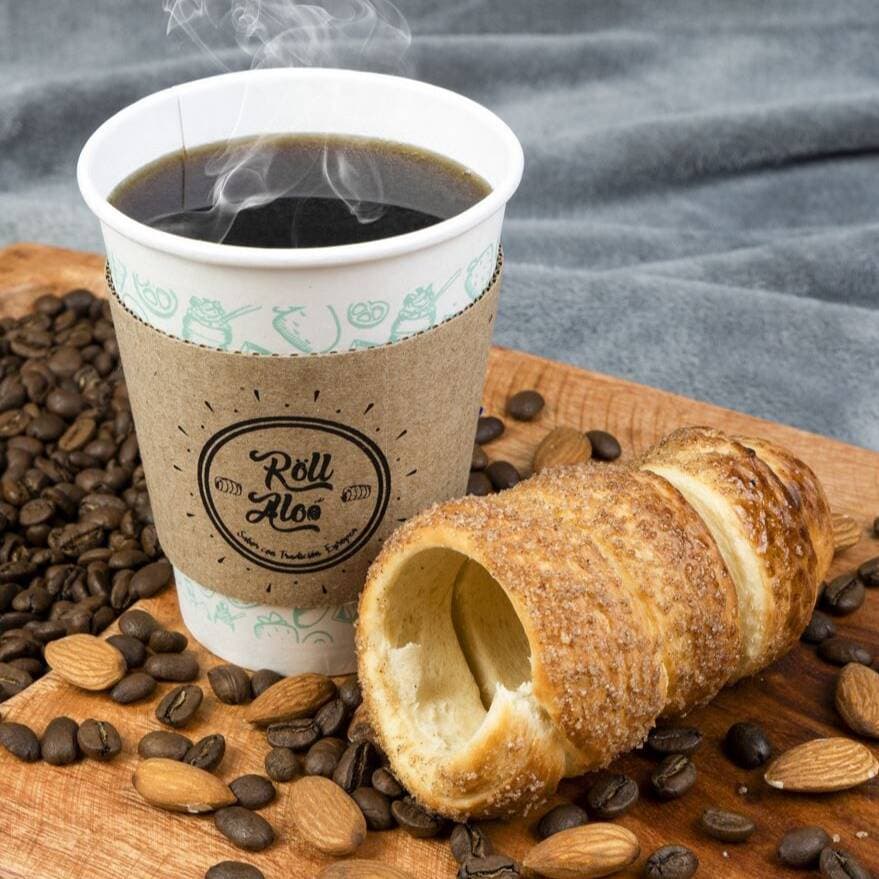 Café/Chocolate + Pan Kurto