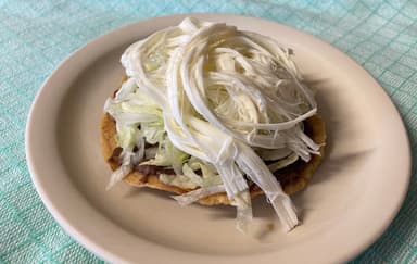 Orden tostadas de quesillo
