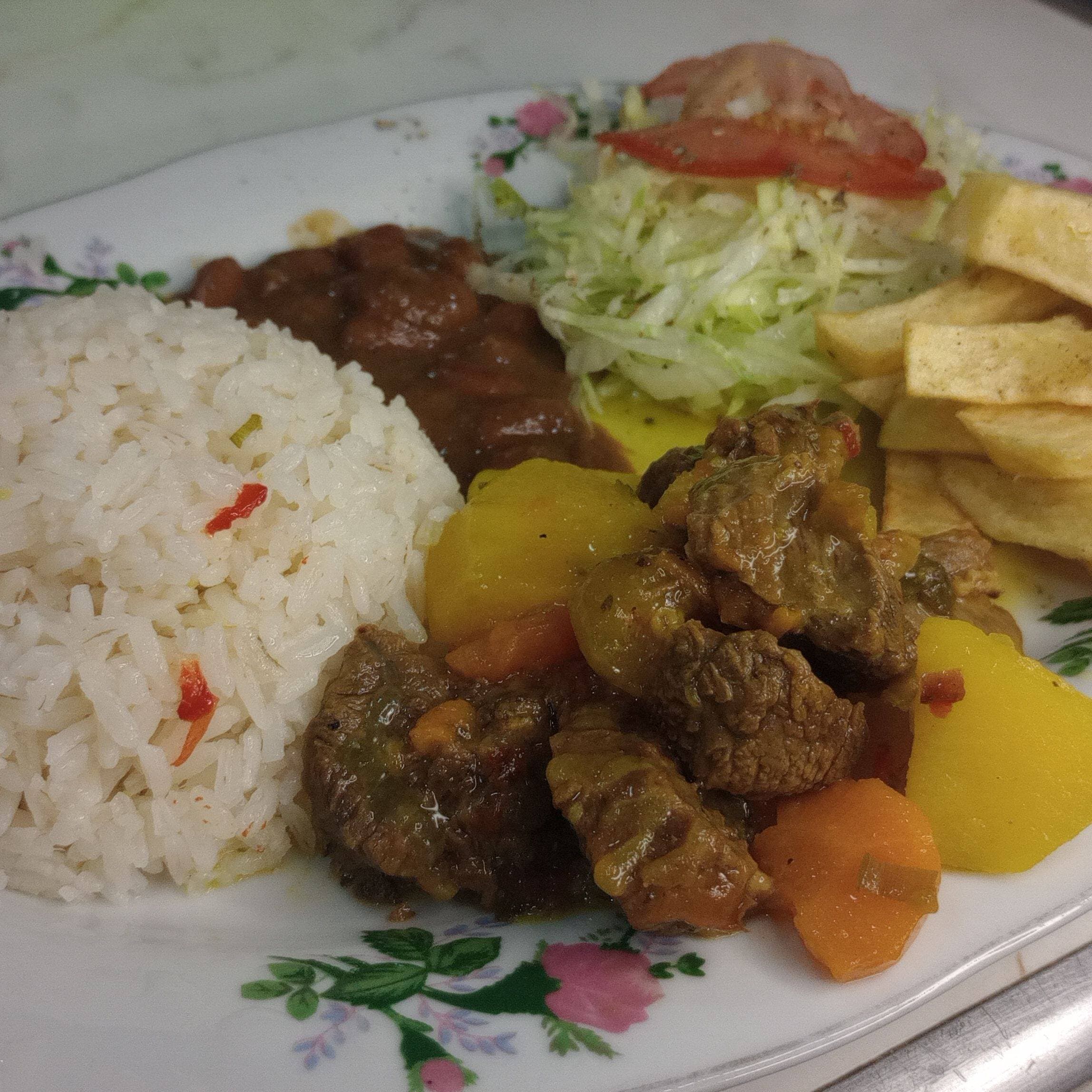 Corrientes + Sopa + carne bisteck