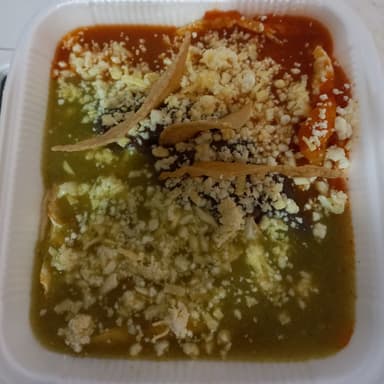 Chilaquiles Combinados Verde/rojo
