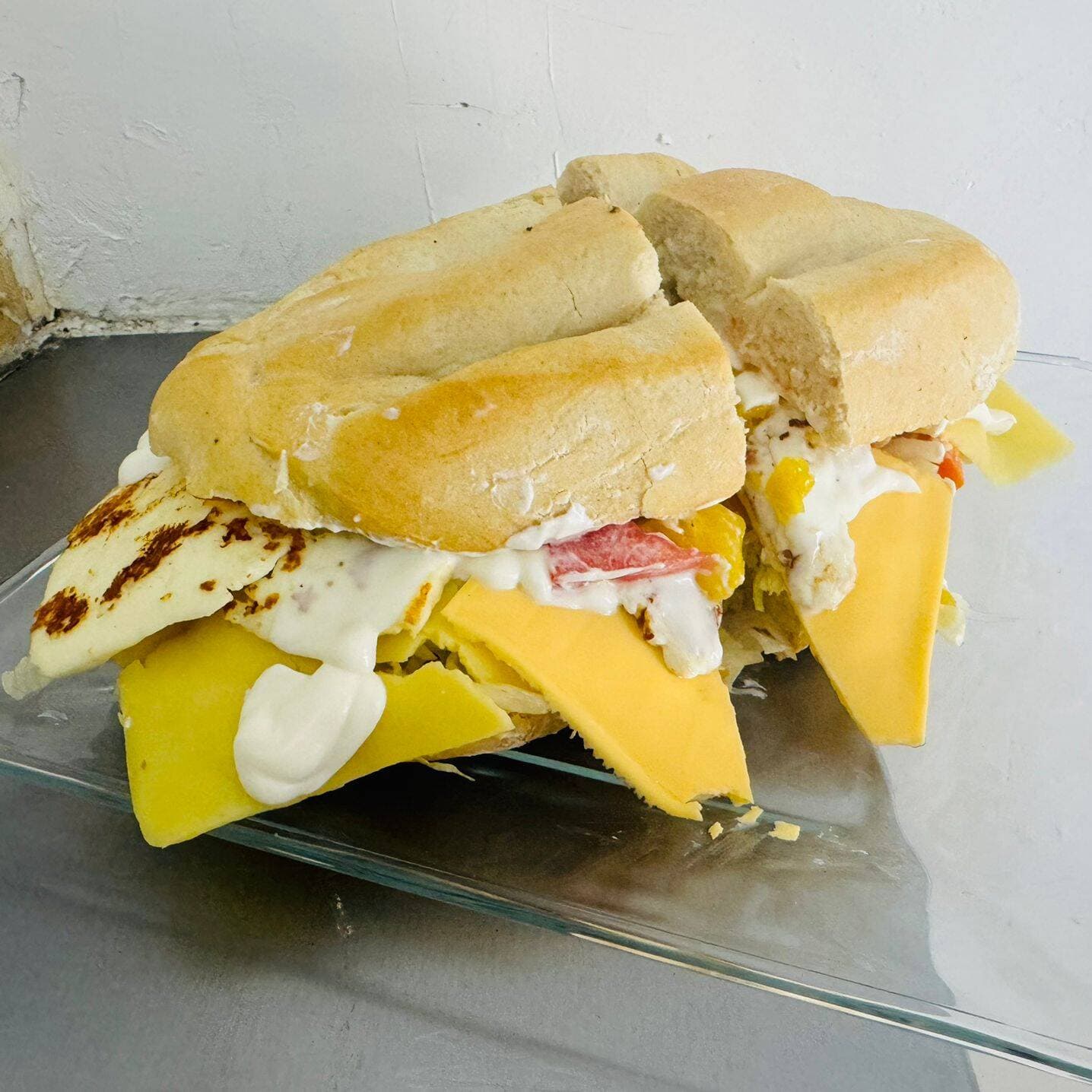 Torta Tradicional Cuatro Quesos y Piña