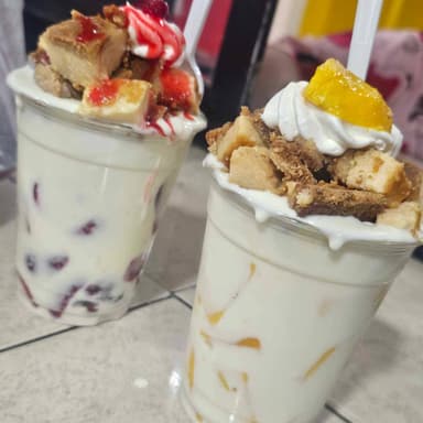 Mango con Crema Vaso