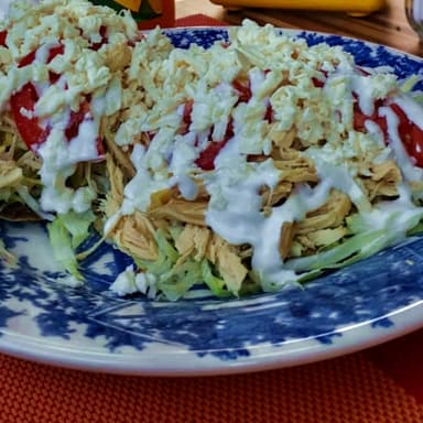 Orden de Tostadas de Pollo