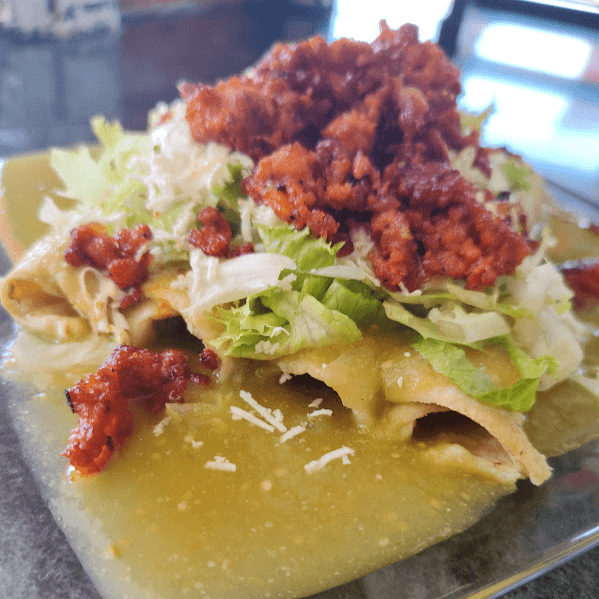 Enchiladas Verdes Rellenas de Jamón