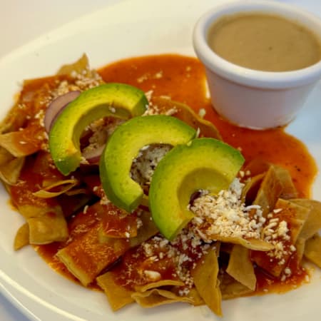 Chilaquiles con pollo