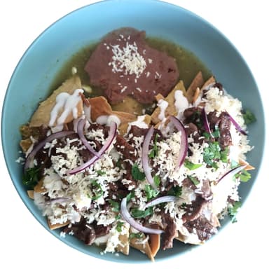 Chilaquiles con Arrachera