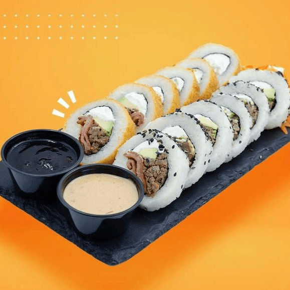Sushi 1/2 Frío, 1/2 Empanizado