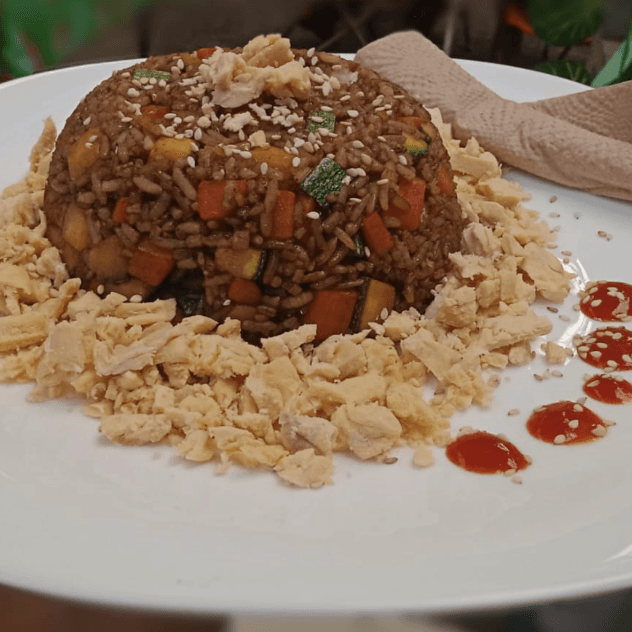 Yakimeshi de Pollo