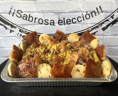 Bandeja 2.400 gr Lechona