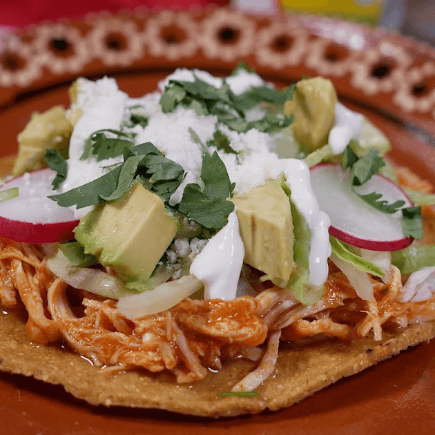 Tostada de Tinga