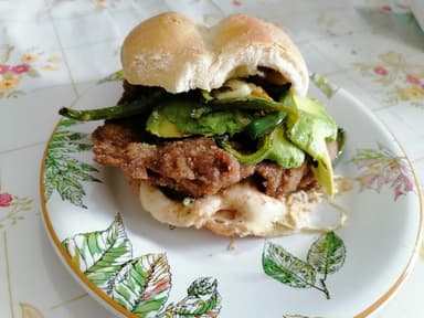 Torta de Milanesa de Puerco