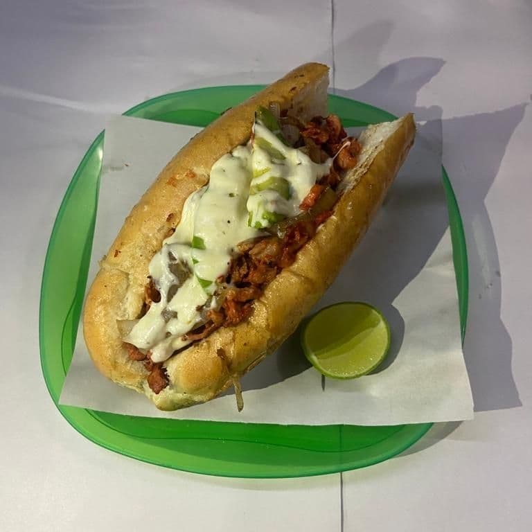 1 Torta Al Pastor + 1 Gringa Al PAstor
