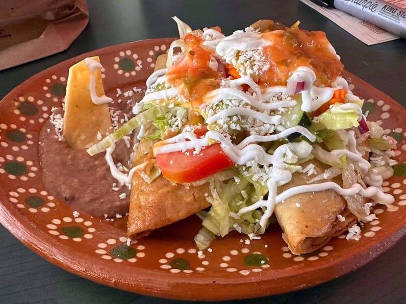Los Burritos Gigantes de Sam (Pitillal)