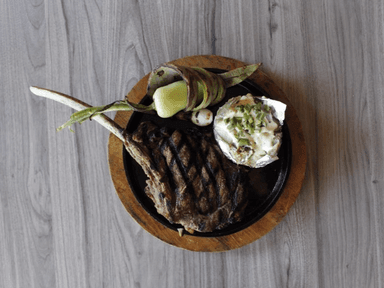 Tomahawk 1kg